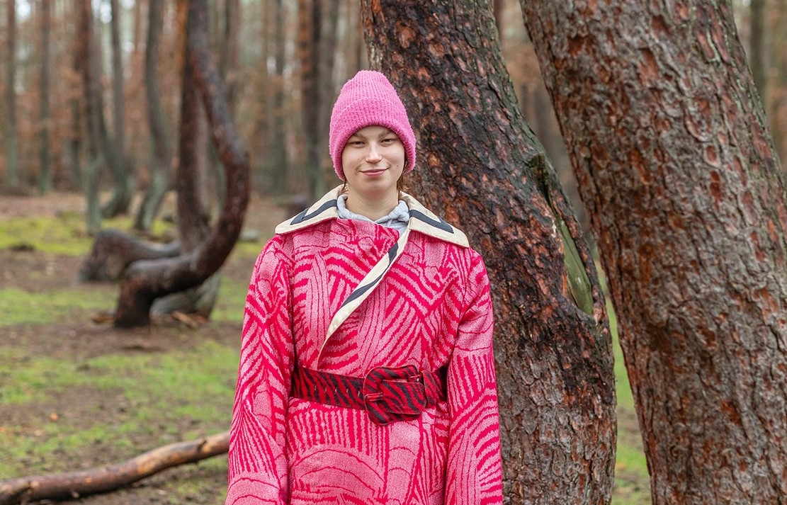 Portret aktorki w Krzywym Lesie pod Gryfinem.